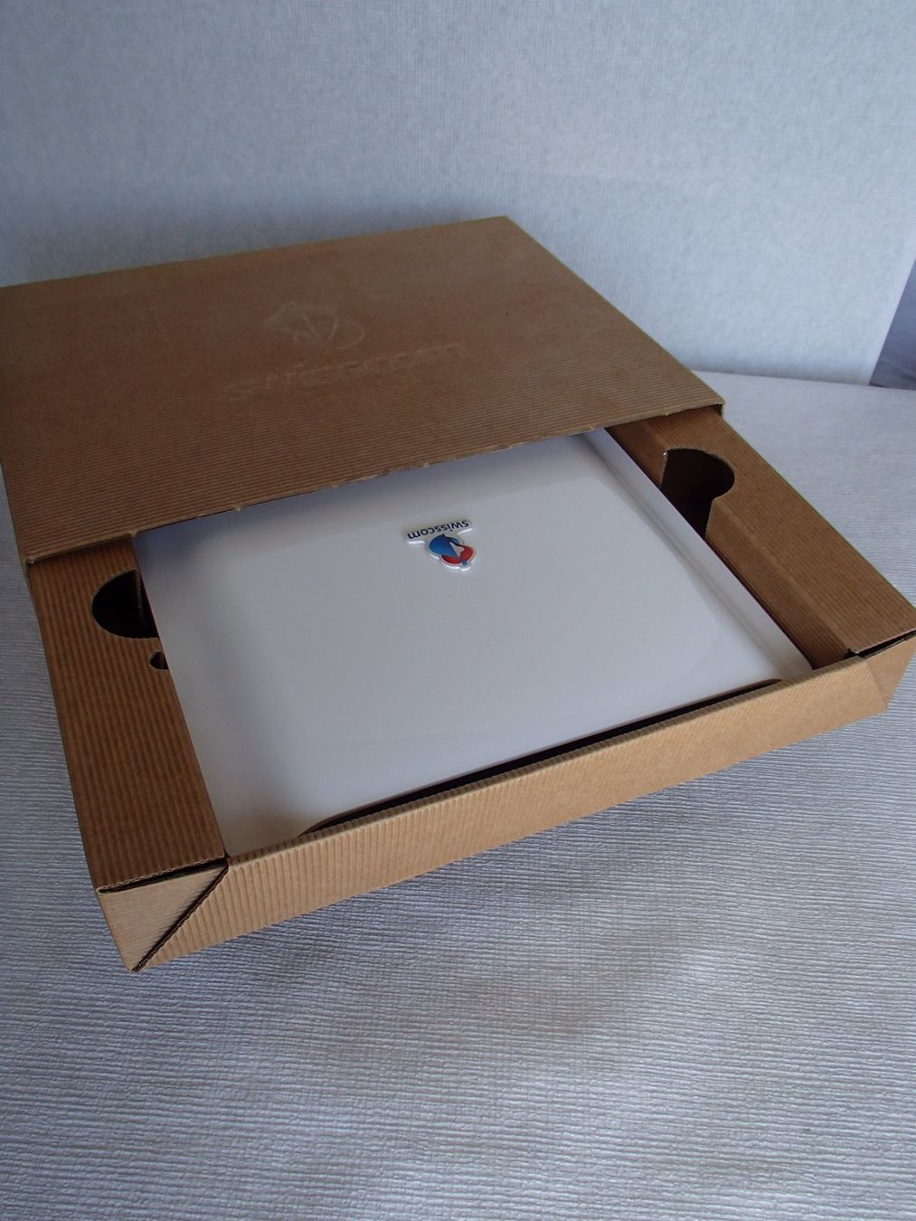 Swisscom Modem & Router: Swisscom Internet Box 2 - Neuwertig - In Originalverpackung – Usato da Schöfflisdorf venduto da pullux 2