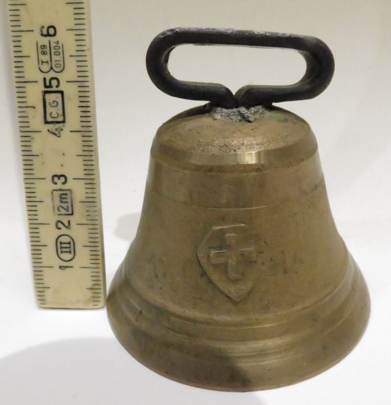 Campanacci mucche: ältere kleine Kuhglocke – Usato da Walenstadt venduto da apropo 8