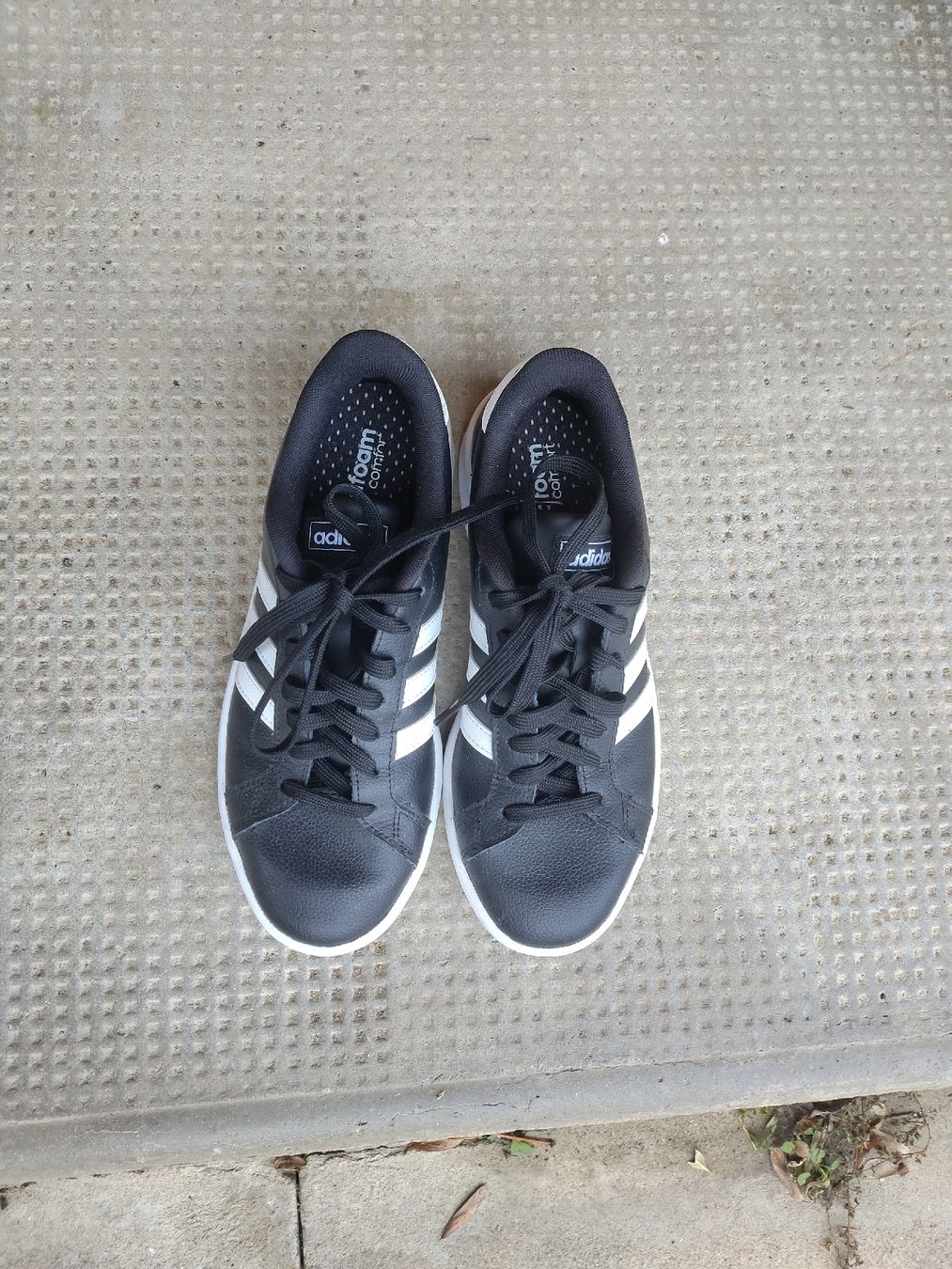 Adidas Scarpe da uomo: Adidas Sneakers Gr.39 1/3 – Usato da Gümmenen venduto da Biitama