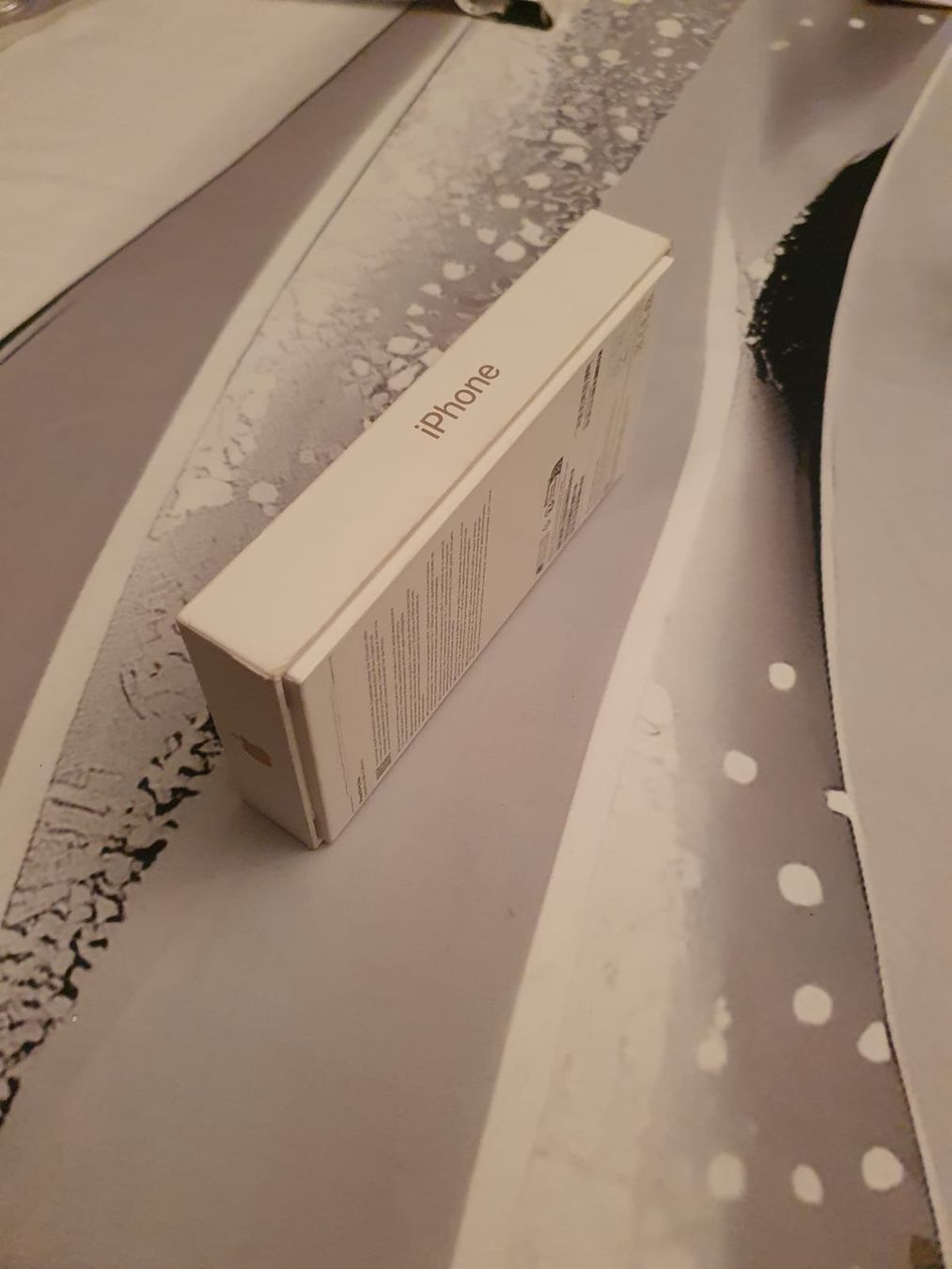 Apple Portables: iPhone 16 Pro Max, Desert Titanium, 256GB e Originale – Neuf (Voir description) à Faido par mic_vd6d 1
