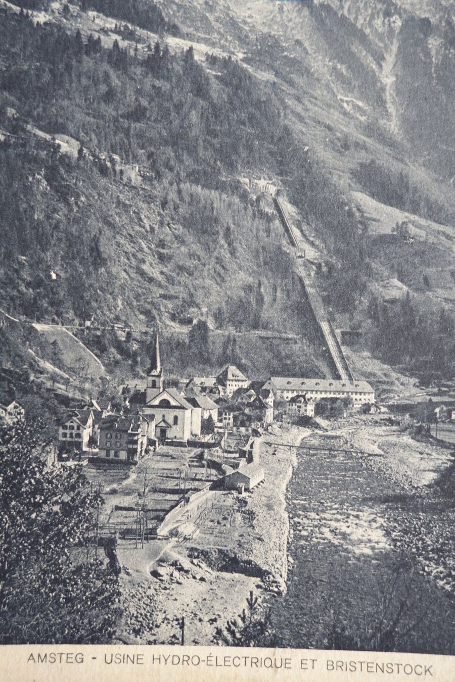 Cartoline postali: AMSTEG - USINE HYDRO-ELECTRIQUE - BAHNSTEMPEL – Usato da Ibach venduto da Ibanto 1