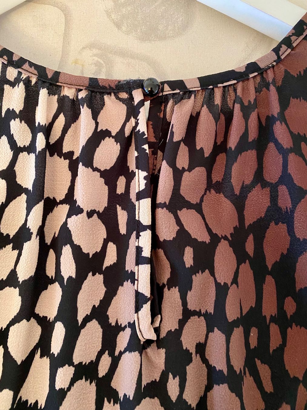 Vestiti: Kleid in Braun/Schwarz/Beige, One Size – Usato da Zürich venduto da Maria2021 4
