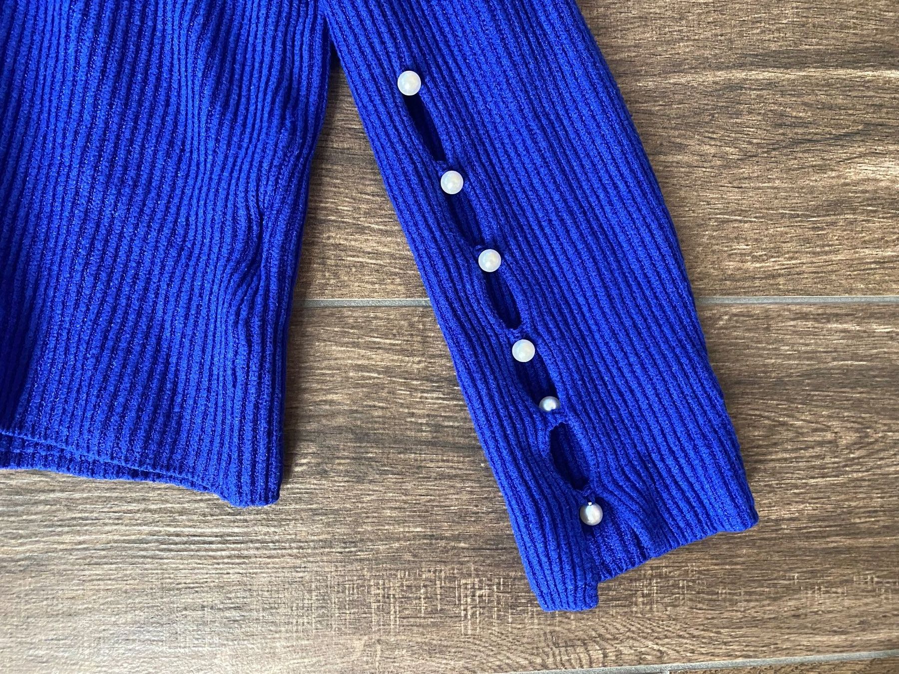 Shein Maglioni & Felpe: Rollkragenpullover blau mit Perlen Gr. 54 / 56 – Usato da Pratteln venduto da a23_j2gs 3