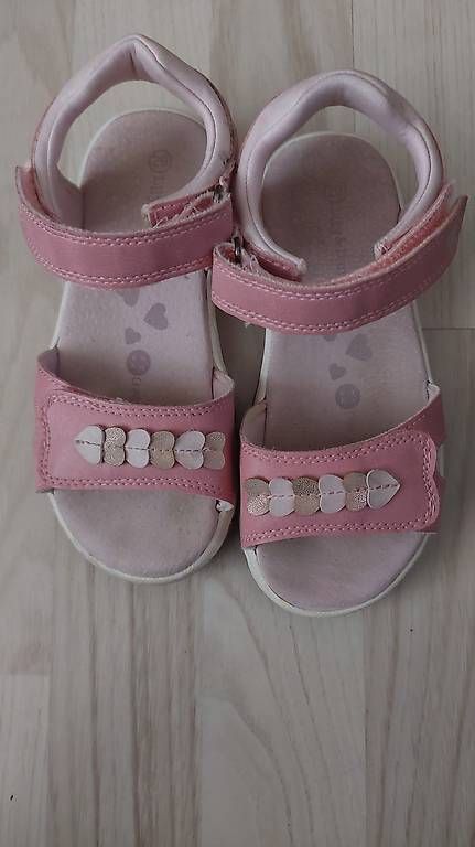 Scarpe per ragazze: Schuhe gr.29 Set – Usato da Bettwiesen venduto da LukaszMlyn 1