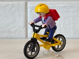Playmobil petit cycliste