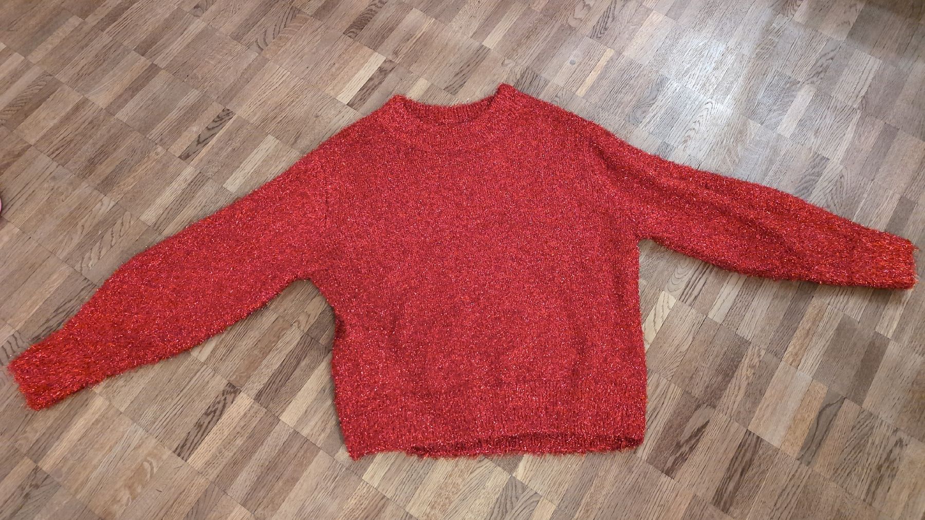 H&M Maglioni & Felpe: H&M Glitzer Pullover, rot, Grösse XS – Usato da Bern venduto da Orwahn