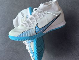 Nike Hallenschuh, Air Zoom, Gr. 39