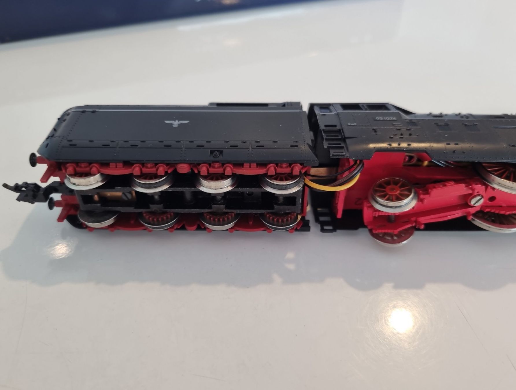 Fleischmann Modelleisenbahnen: Fleischmann DR Stromlinienlok 4172 DCC Digital – Gebraucht aus Zürich von nibadi 6