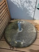 Sonnenschirmständer masiv