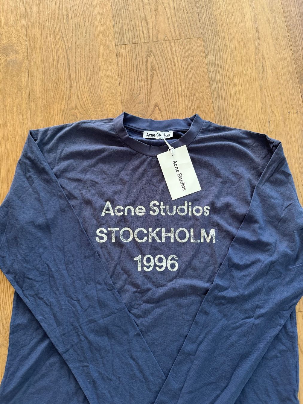 Acne Studios T-shirt: Acne Studios Longsleeve Gr. M, blau – Nuovo (secondo la descrizione) da Triesen venduto da atos87 1