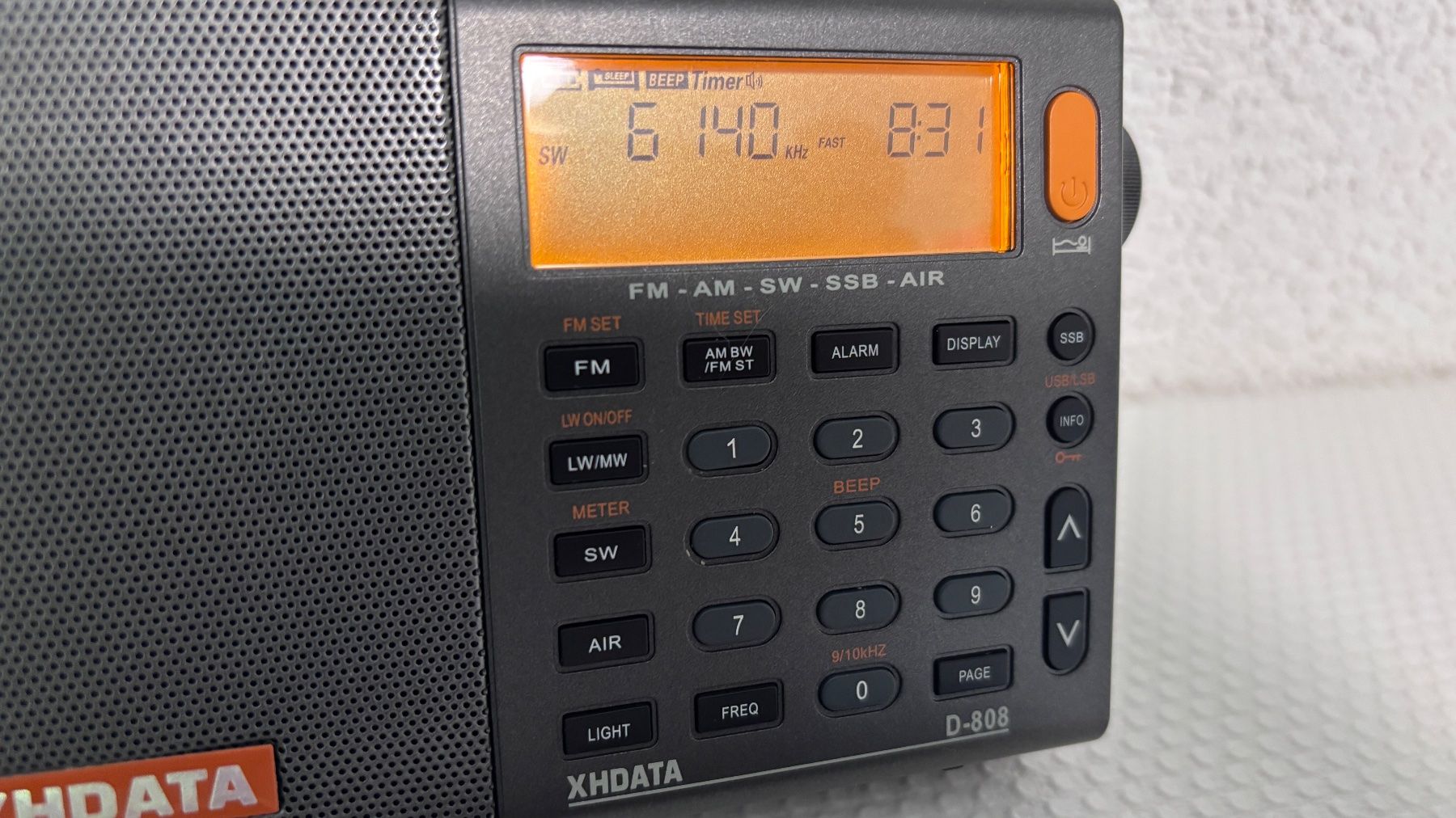 Radiocomunicazione: XHDATA D-808 DSP Weltempfänger mit SSB – Usato da Kefikon ZH venduto da Axilonis 1