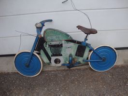 Antikes Rares  Tretvelo MOTORETTE