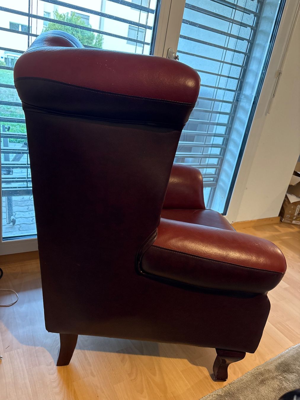 Chesterfield Poltrone: Chesterfield Sessel dunkelrot – Usato da Buchs ZH venduto da Shopping_Sabrina 2