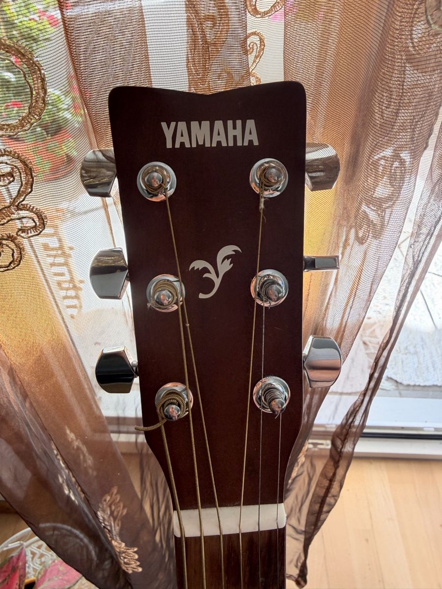Yamaha Strumenti musicali: Yamaha F310 – Nuovo (secondo la descrizione) da St. Gallen venduto da pal_pc9z