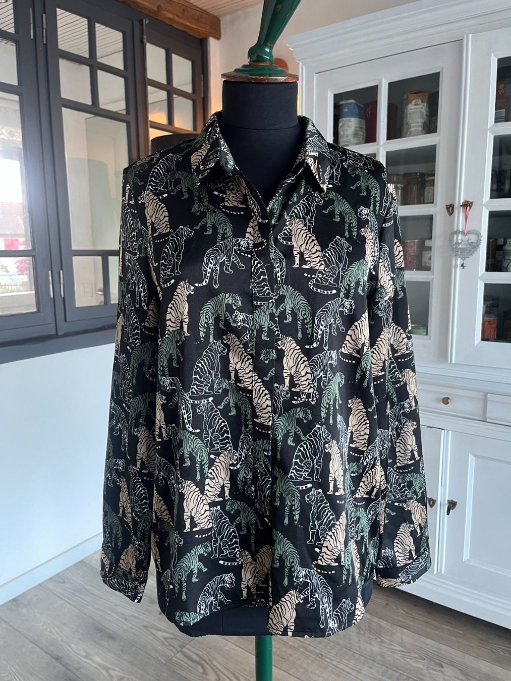 Vero Moda Camicette: Chemisier Grrrr.... Vero Moda L – Usato da Seiry venduto da vanille08 5