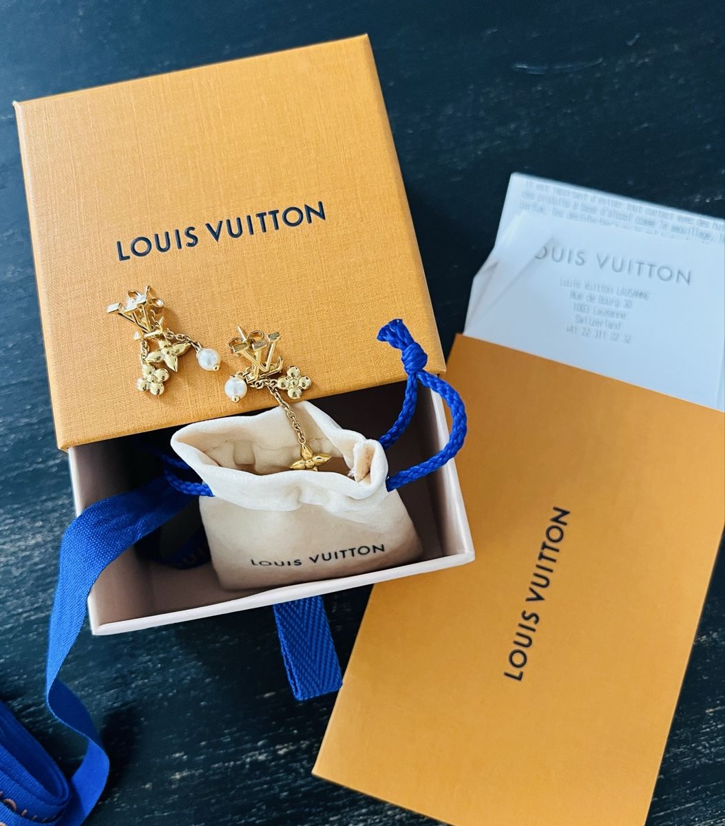 Louis Vuitton Ohrringe & -stecker: Louis Vuitton Boucles d'oreilles NEW – Neu und originalverpackt aus Forel FR von Papillon2020