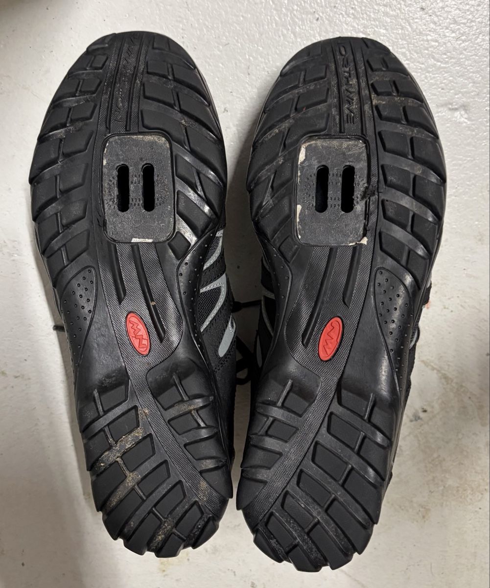 Scarpe da uomo: Northwave Fahrradschuhe Gr. 44 – Usato da Winterthur venduto da Haesle 1