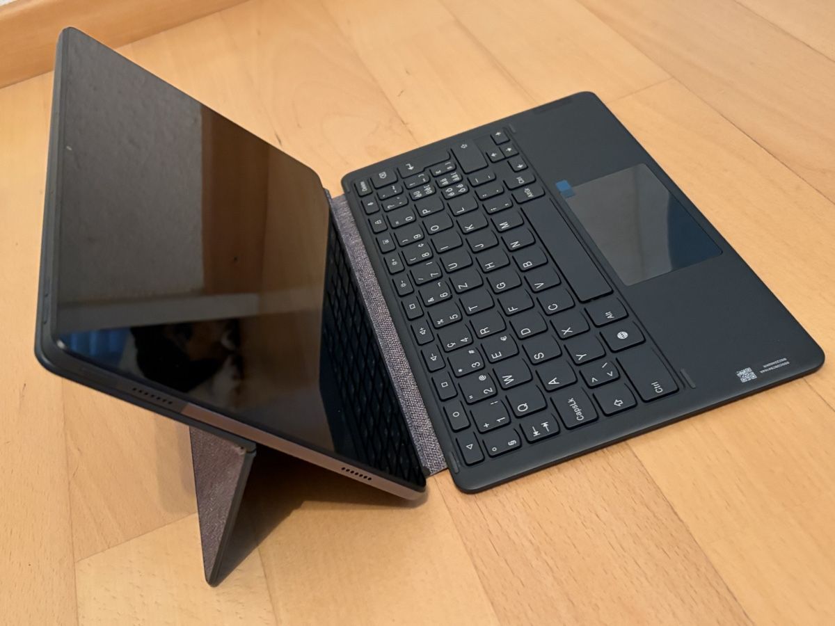 Lenovo Tablet PC: Lenovo Tablet inkl. Stift und Case – Neu (gemäss Beschreibung) aus Schaan von lil-sis 1
