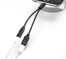 Kopfhörer und Lade adapter für iPhone