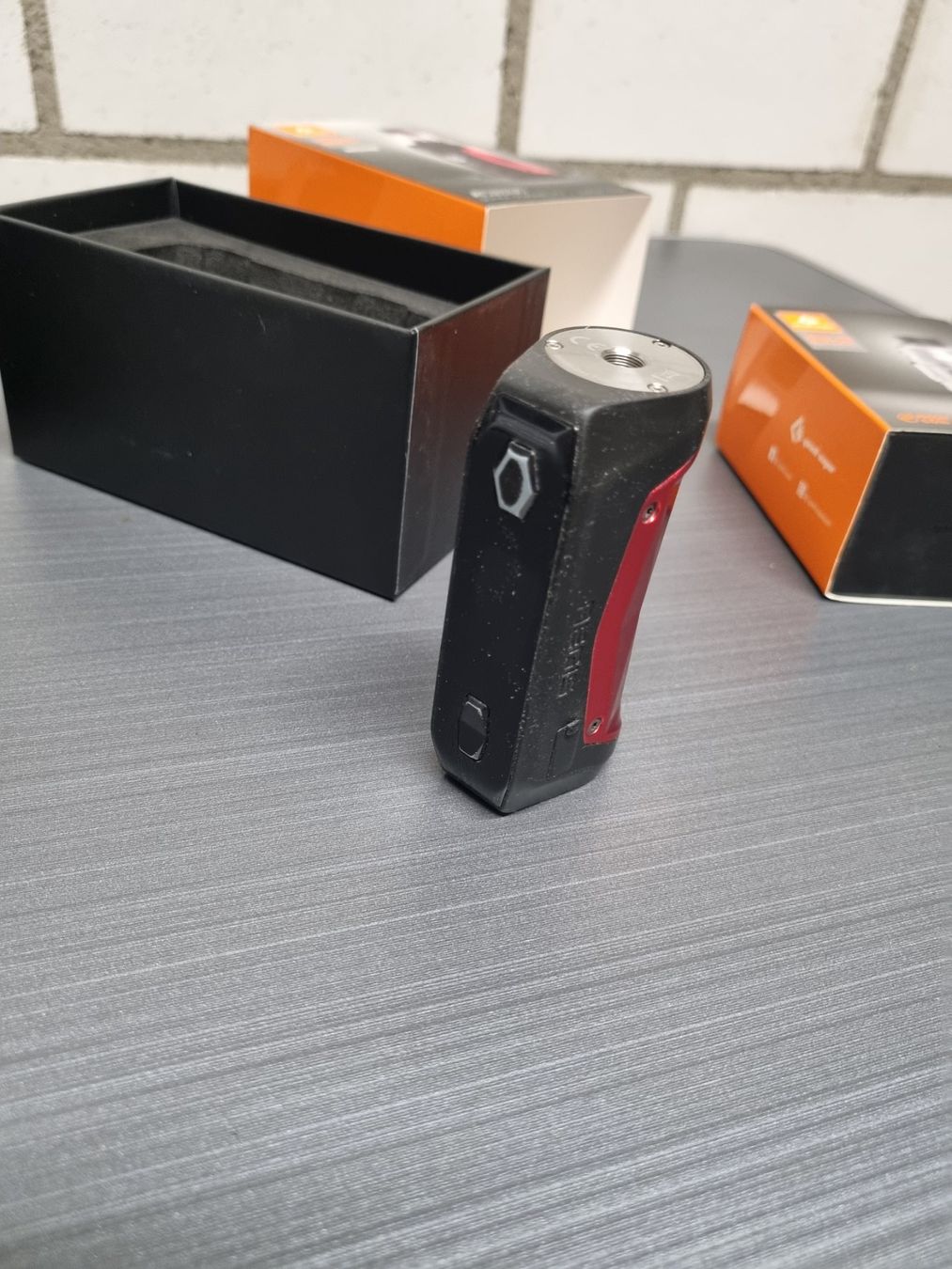 Geekvape Altri Prodotti per fumatori: Vapes Geräte Ersatzteile Akkus – Nuovo (secondo la descrizione) da Emmenbrücke venduto da tonid26 3
