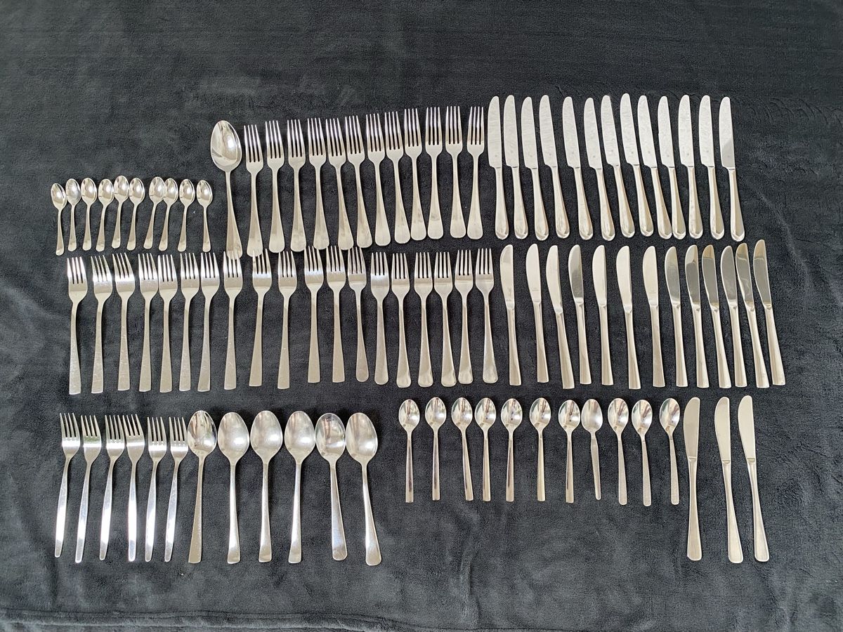 Set di posate: Besteck Service gemischt 94 Teile – Usato da Hägglingen venduto da Karin0802