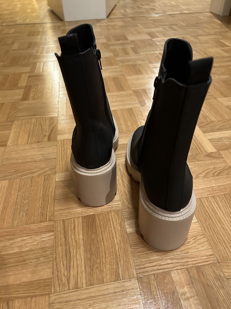 Scarpe da donna: Stiefel – Nuovo (secondo la descrizione) da Gockhausen venduto da Lauvja 1