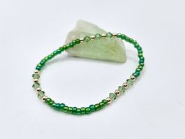 Damenarmband mit Swarovski Kristalle in Erinite Grün