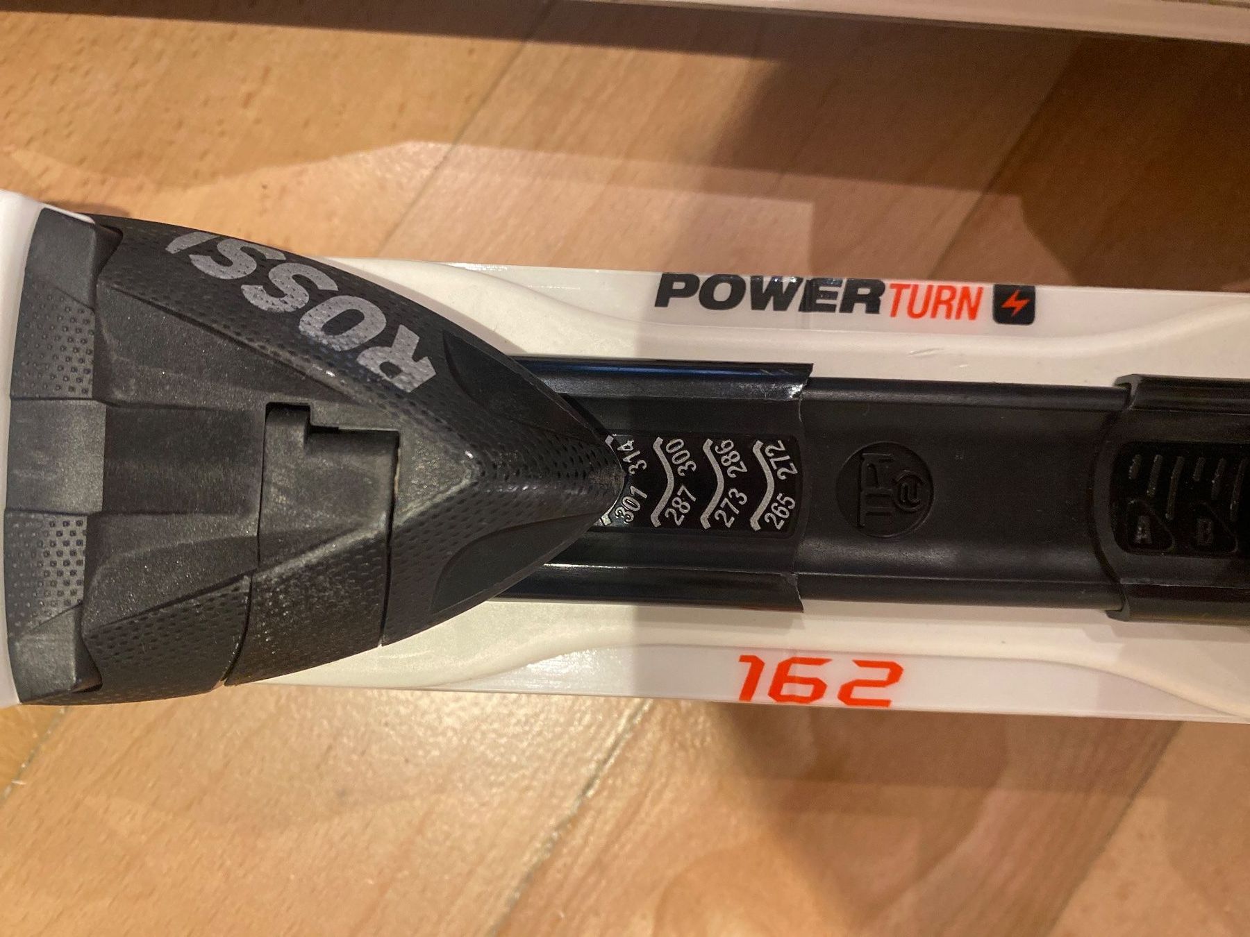 Rossignol Sci: ROSSIGNOL Hero Elite ST Ti Ski 162cm – Usato da Frasnacht venduto da GracyStore 5