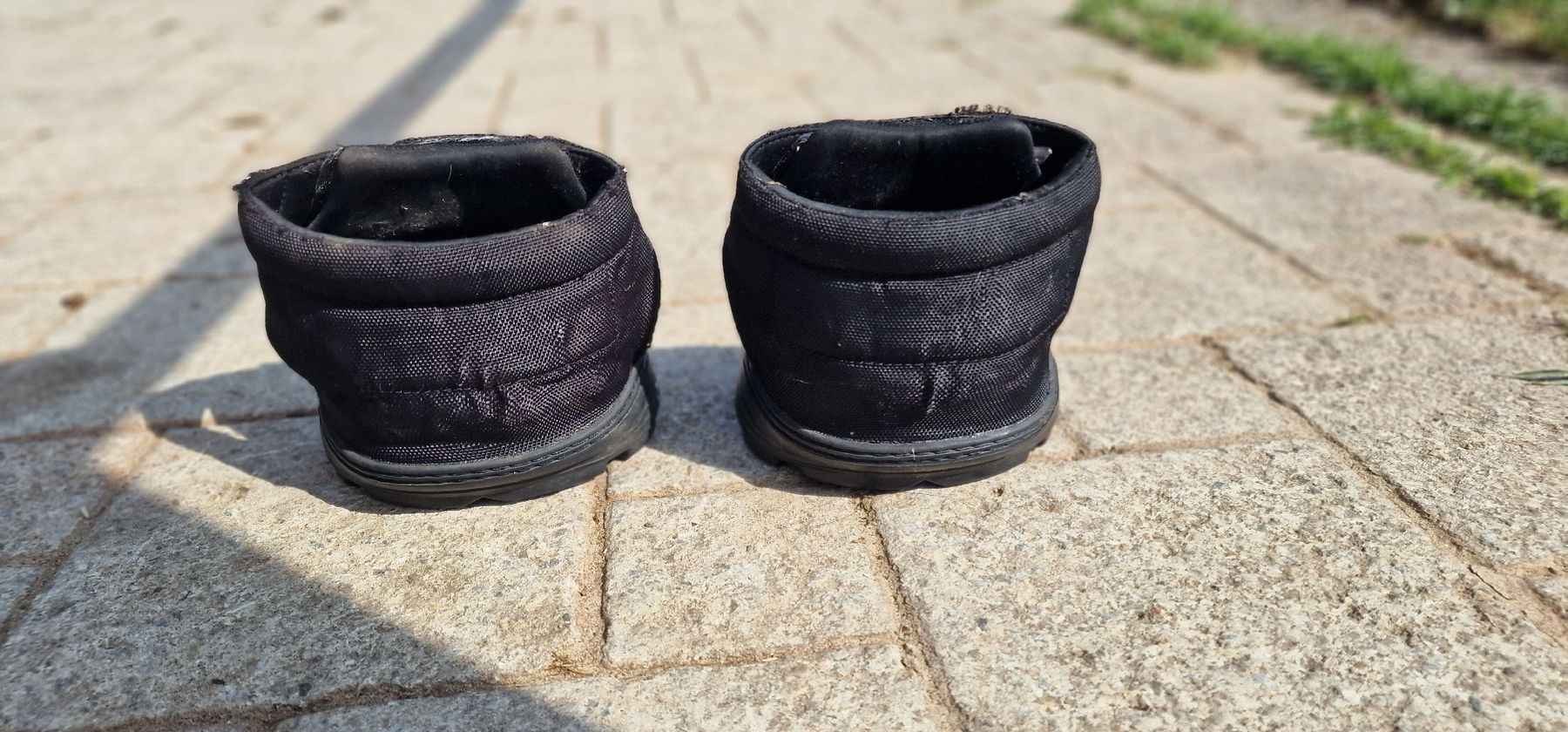 Hufschuhe: Easyboot Cloud Therapieschuhe Grösse 3 inkl. Einlagen  – Neu (gemäss Beschreibung) aus Grüningen von Debi262 1
