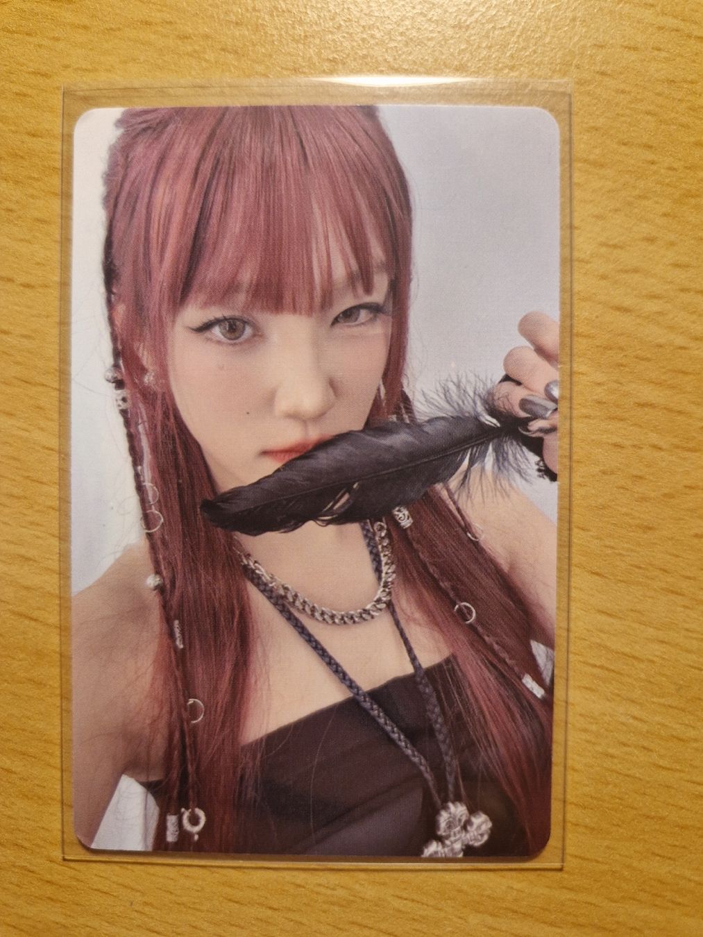Sammelbilder & Trading cards: i-dle Yuqi Fotokarte – Gebraucht aus Erlinsbach von car_tz9m