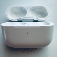 Original Apple Ladecase MagSafe A2700 für AirPods Pro 2 Gen.