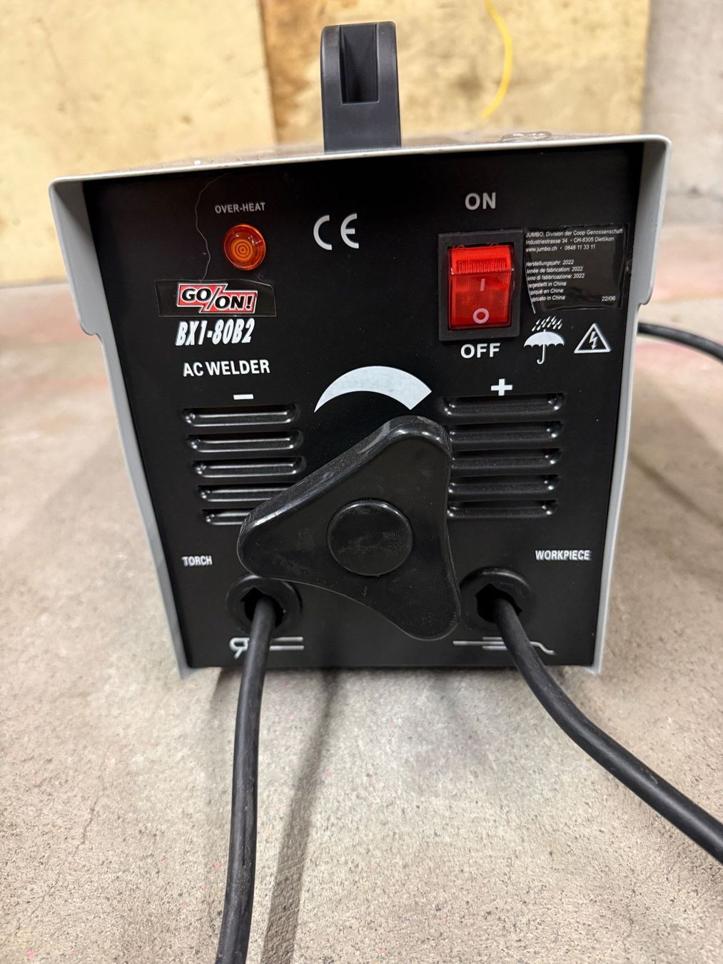 Postes à souder: Elektroden Schweissgerät – D'occasion à Niederwil AG par rifaanse