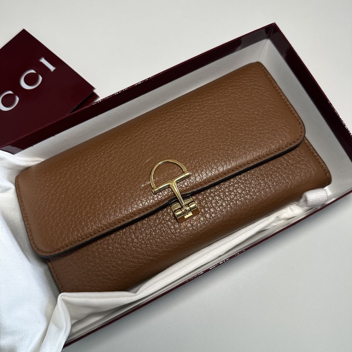 Gucci Portamonete: Gucci Softbit textured leather purse brown – Nuovo e nell'imballaggio originale da Genève venduto da naako131