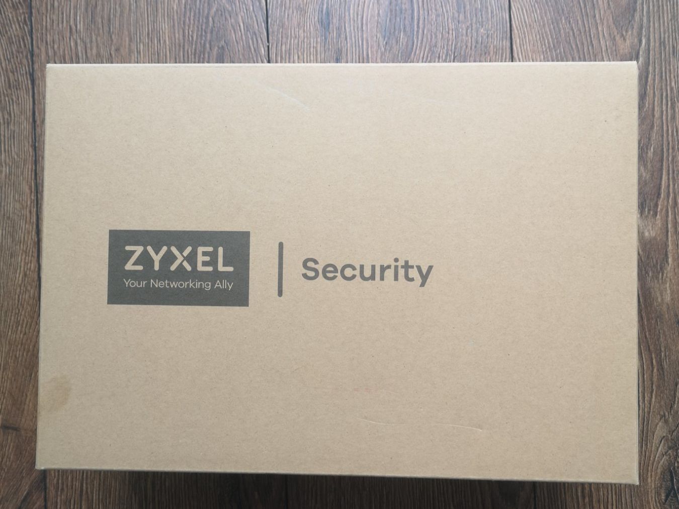 Zyxel Firewall: Zyxel USG FLEX 500 – Nuovo e nell'imballaggio originale da Baar venduto da parisakhareji 2