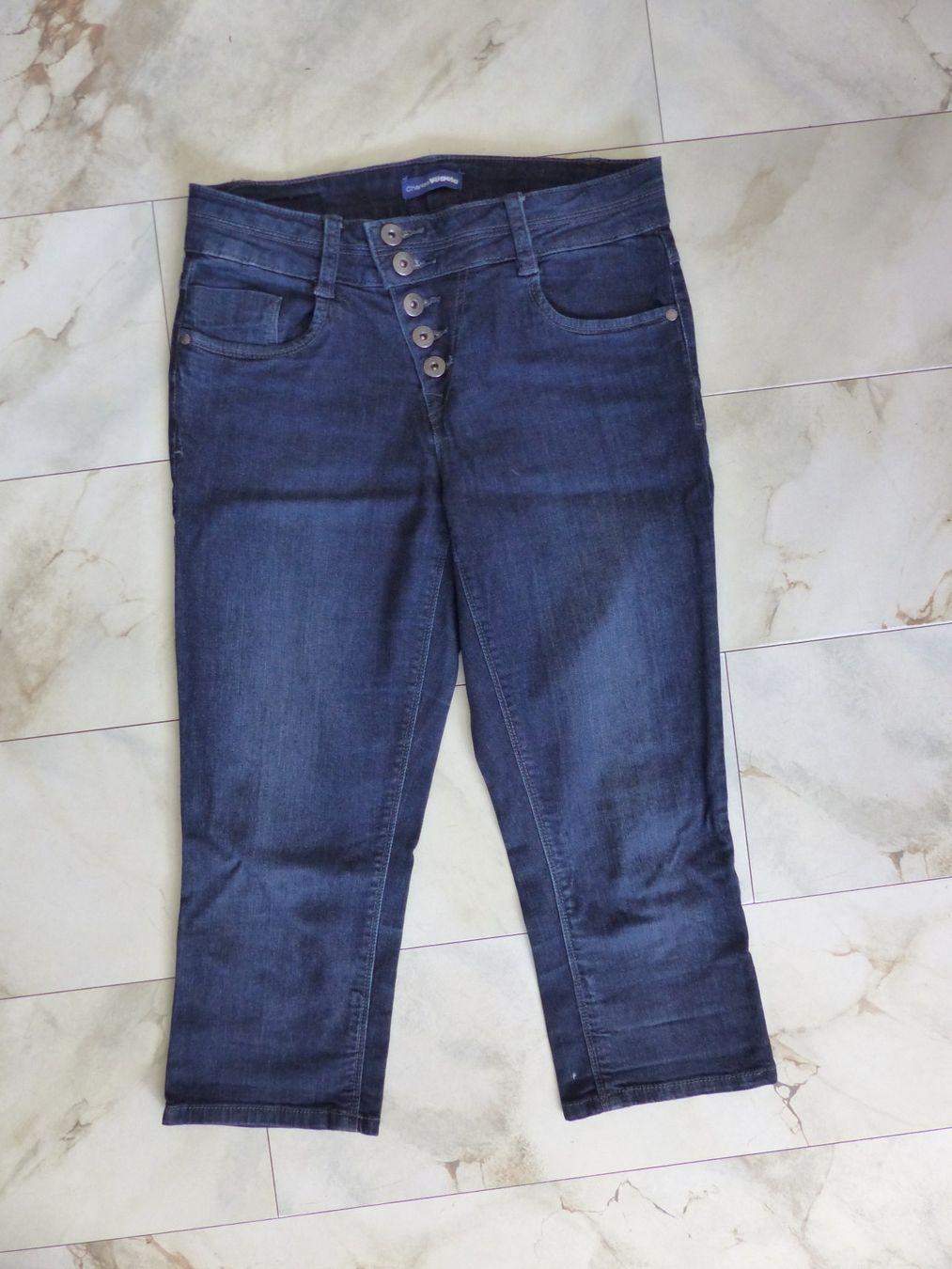 Jeans: Jeans 3/4 dunkelblau / Gr. 36 / Neuwertig – Nuovo (secondo la descrizione) da Ostermundigen venduto da Phoenix64