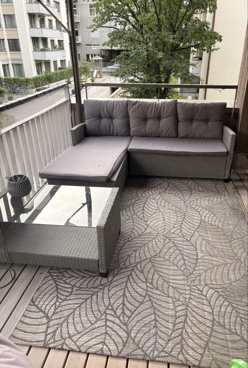 Sofas: Rattan Sofa Set with Coffee Table Grey Used – Gebraucht aus Bern von odo_8c6k 1