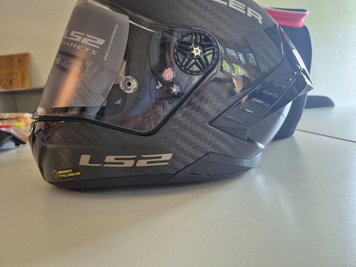 Helme & Visiere: NEU, LS2 Integralhelm, Carbon, Gr.XL – Neu und originalverpackt aus Schmerikon von Aquamarin87 3