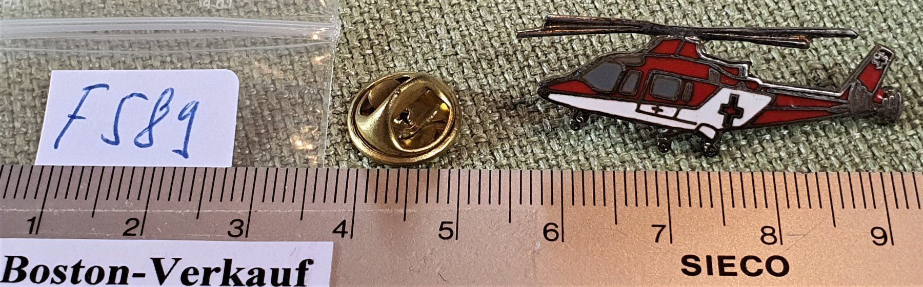 Rega Placchette & Badge: F589 - Pin Rega Helikopter Heli Schweiz – Usato da Reinach BL venduto da Boston-Verkauf 2