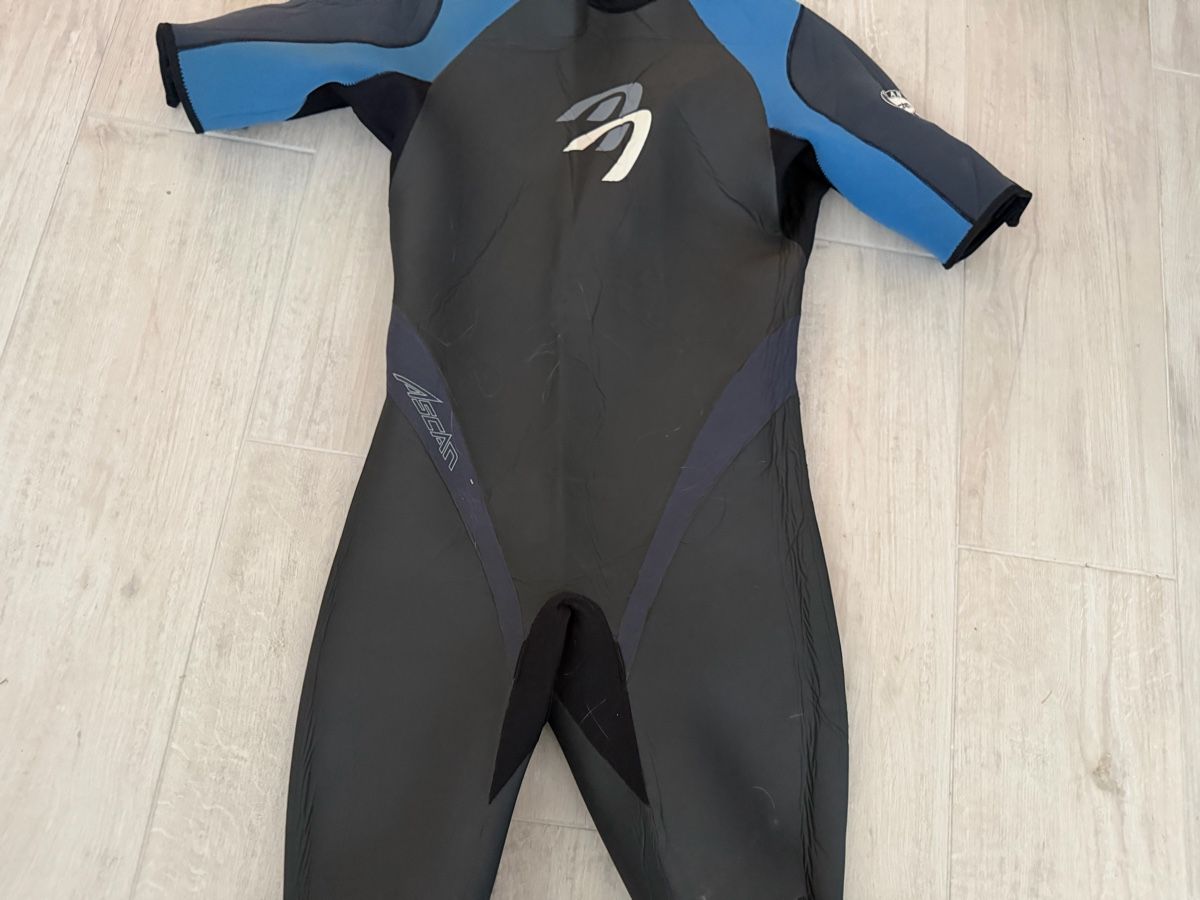 Surfboards & Schwimmbrette: Neoprene Ascan Männer Neo – Gebraucht aus Wilen b. Wil von yes2598 2