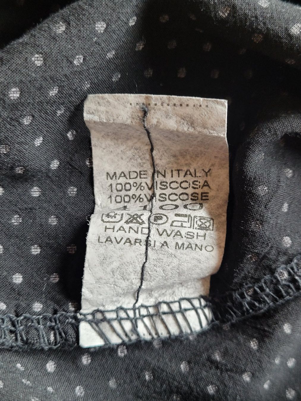 Blusen: Hübsche Bluse, gekauft bei NILE. 100% Viskose – Gebraucht aus Zürich von Engiadinabassa 8