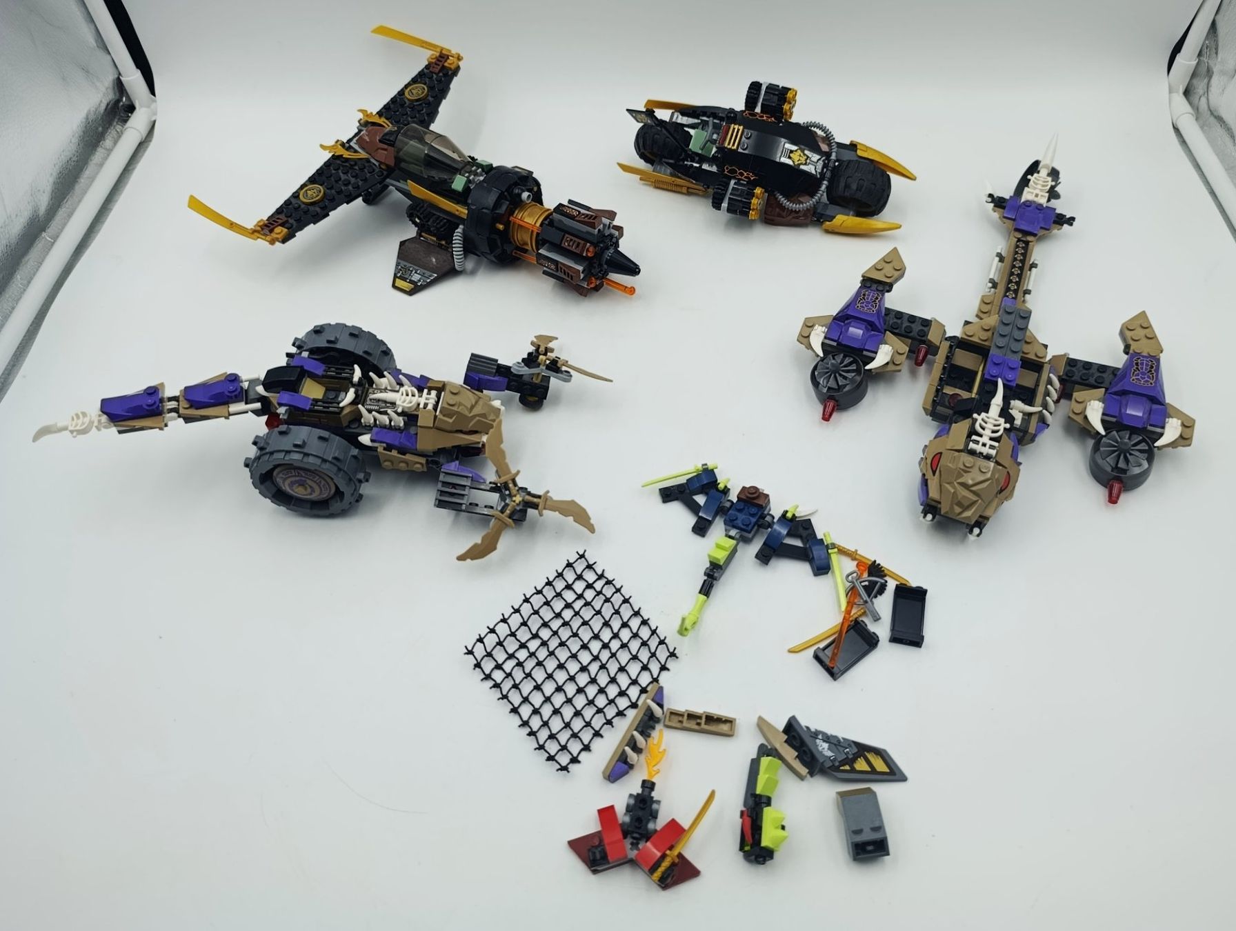 Lego Kit di costruzioni: Lego Ninjago Sets, ohne Minifiguren – Usato da Wil SG venduto da Donaldus