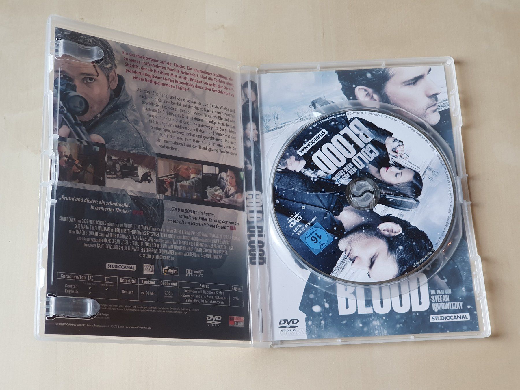 Tous les DVDs: Cold Blood – D'occasion à Stansstad par collectorsshop 2