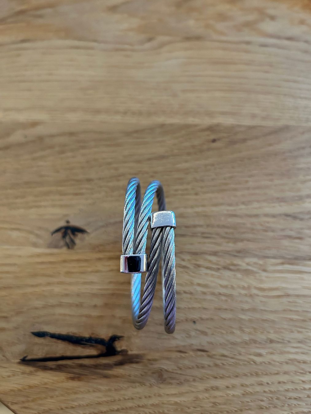 Armbänder & -reifen: Armreif aus gewickeltem Edelstahl – Neu (gemäss Beschreibung) aus Innertkirchen von Urbachtal 1