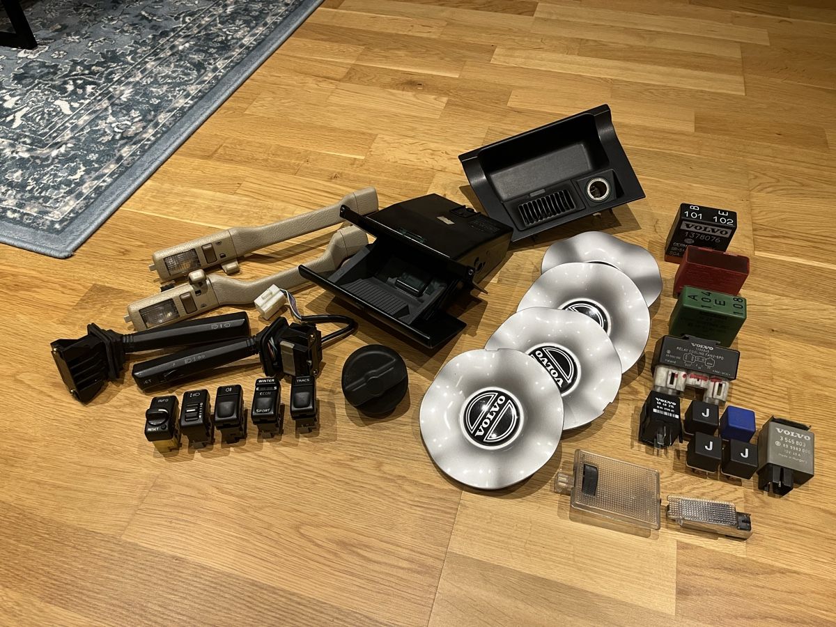 Volvo Tutti pezzi di ricambio auto: Volvo 850 Teile Set – Usato da St. Gallen venduto da fab_s99l