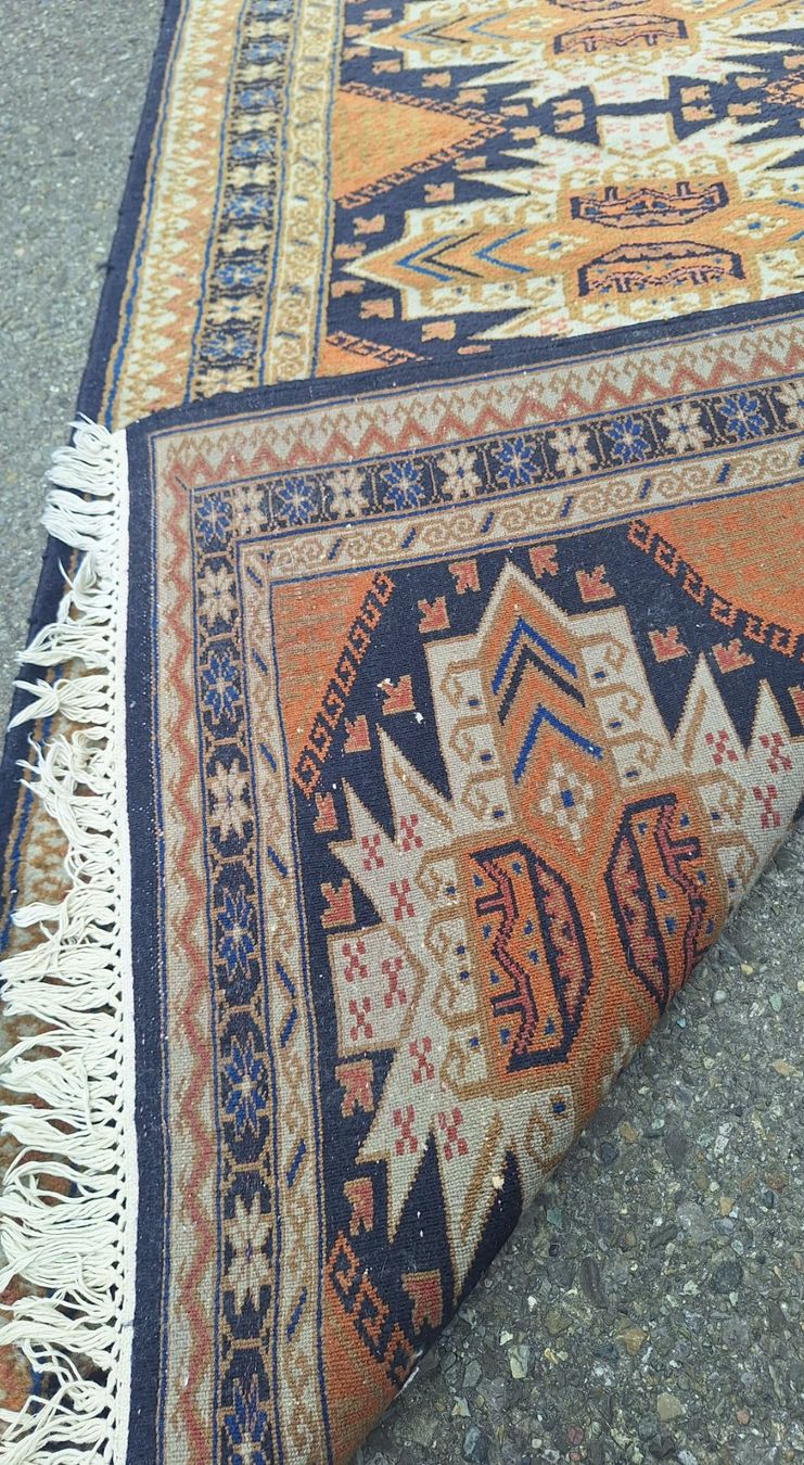 Tappeti: Schöner antiker Teppich – Usato da Weinfelden venduto da JoeBaer 1