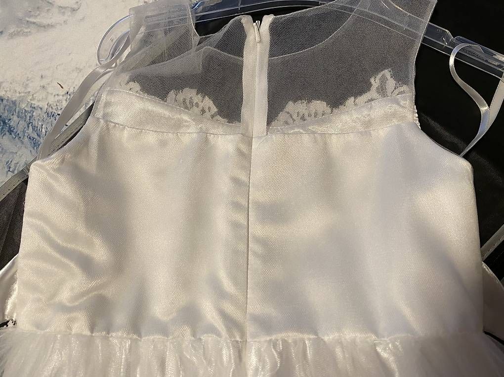 Vestiti & Gonne: Blumenmädchenkleid Grösse 7/8 Jahre – Usato da Hermetschwil-Staff venduto da murio23 3