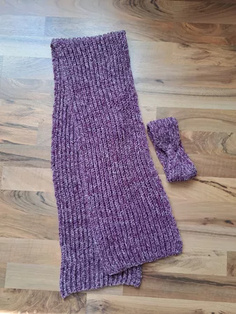 Winter Set, Lila Strickschal und Stirnband, Handgemacht, Neu