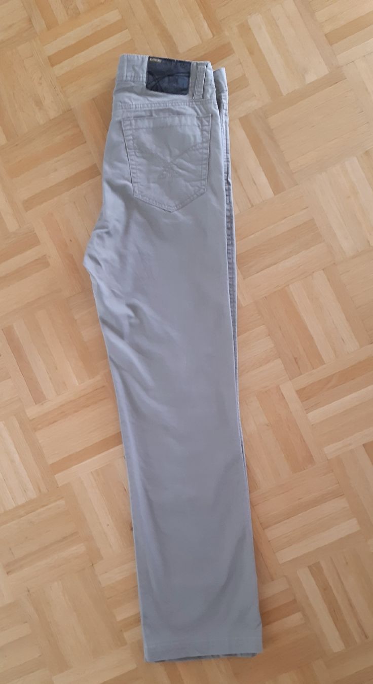 Jeans: Leichte Sommerjeans – Gebraucht aus Biel/Bienne von Jumajo 3