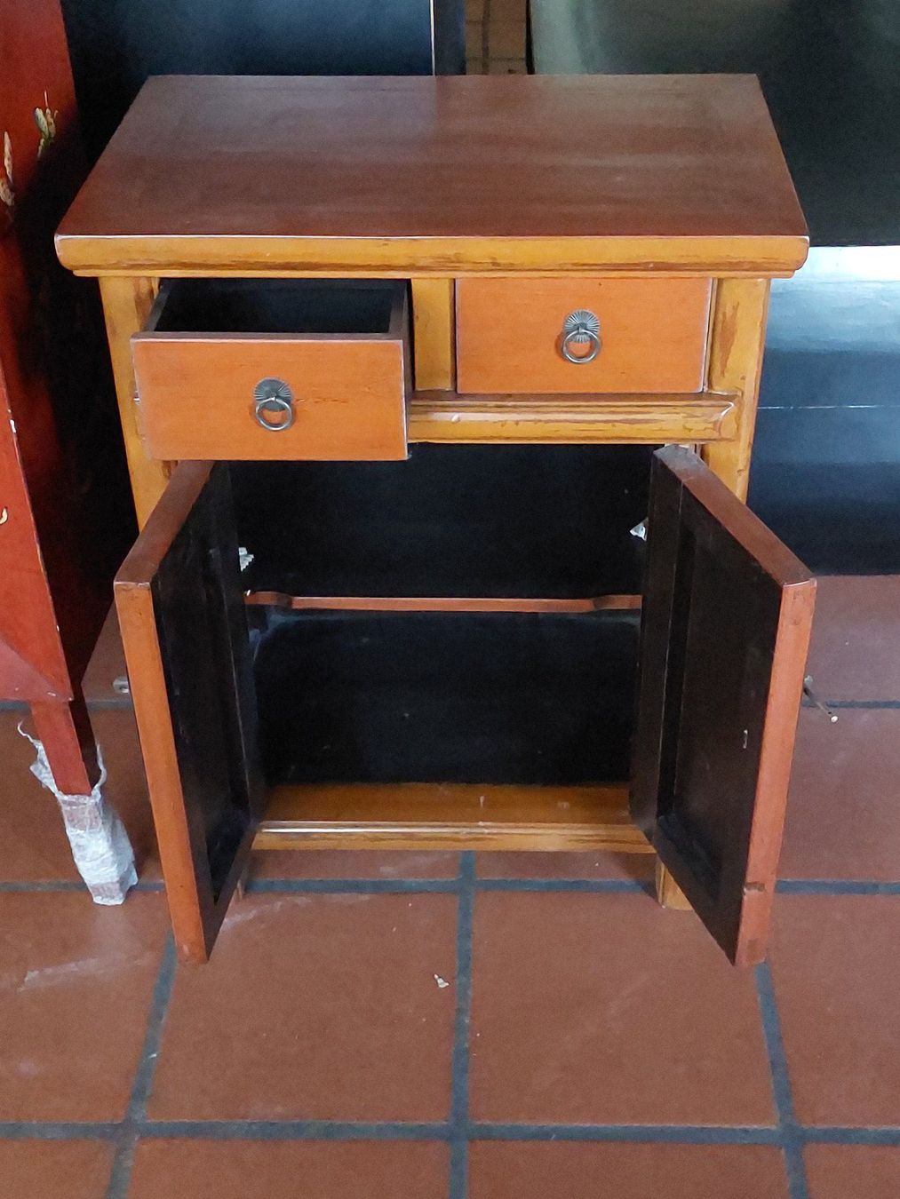 Cassettiere: Asiatischer Nachttisch / Beistellschrank – Nuovo (secondo la descrizione) da Cham venduto da mjg1901 2