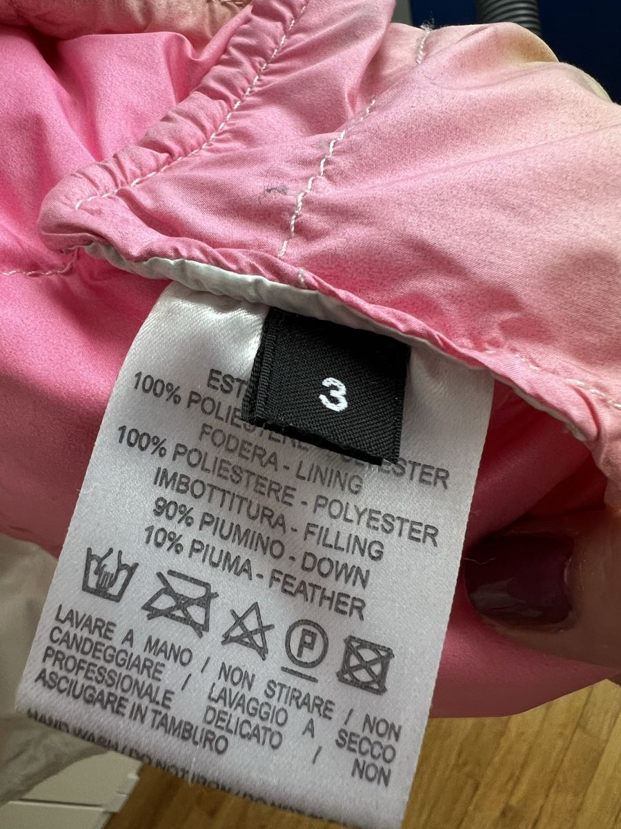 Jet Set Jacken: Jet Set Daunenjacke – Gebraucht aus Unterägeri von faki77 3